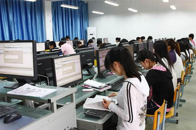 計算機應(yīng)用與軟件及網(wǎng)絡(luò)應(yīng)用技術(shù)的開發(fā)